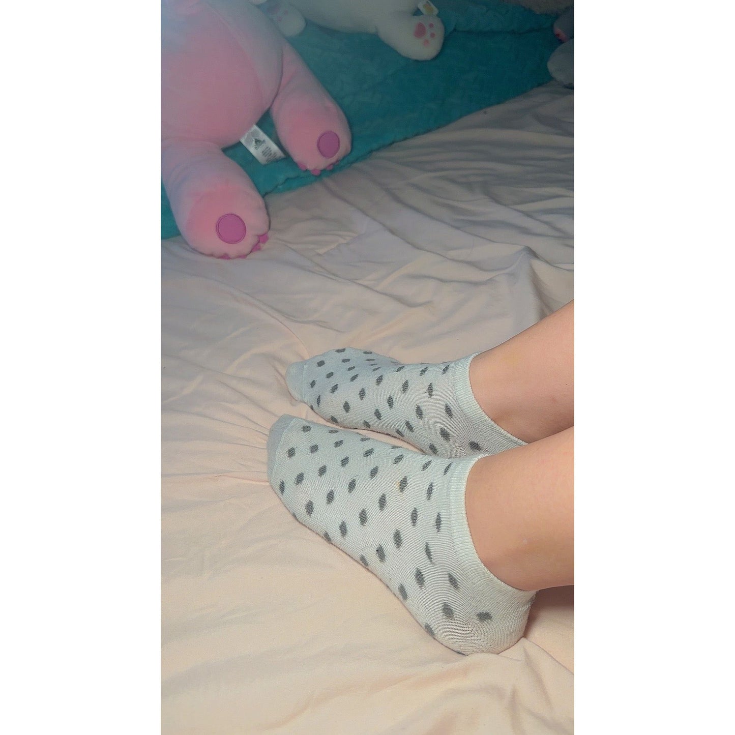 Grey Polka Dots Ankle Socks